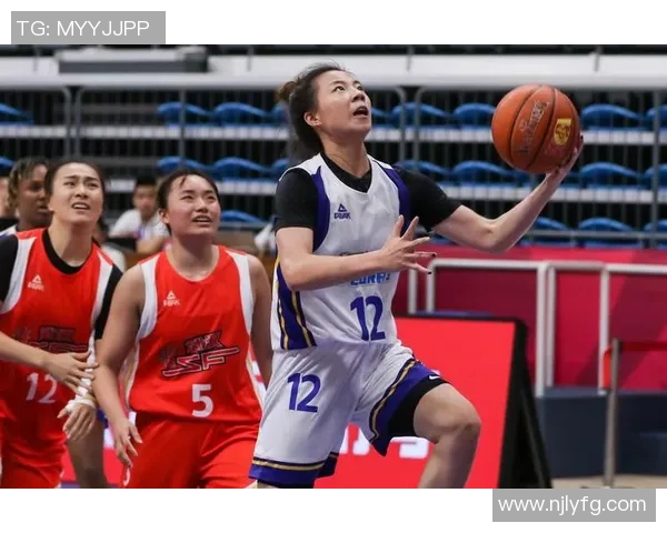 武汉盛帆女篮与内蒙古农信女篮激战正酣精彩对决引发球迷热议