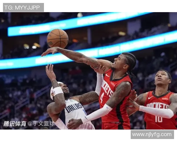 火箭与独行侠常规赛精彩直播尽在懂球帝平台等你来观看