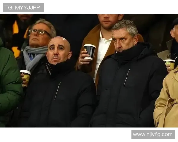 怒喷嫡派!阿莫林:乌加特失掉斗志,过于闲适!冬窗走人? 怒喷嫡派!阿莫林:乌加特失掉斗志,过于闲适!冬窗走人?